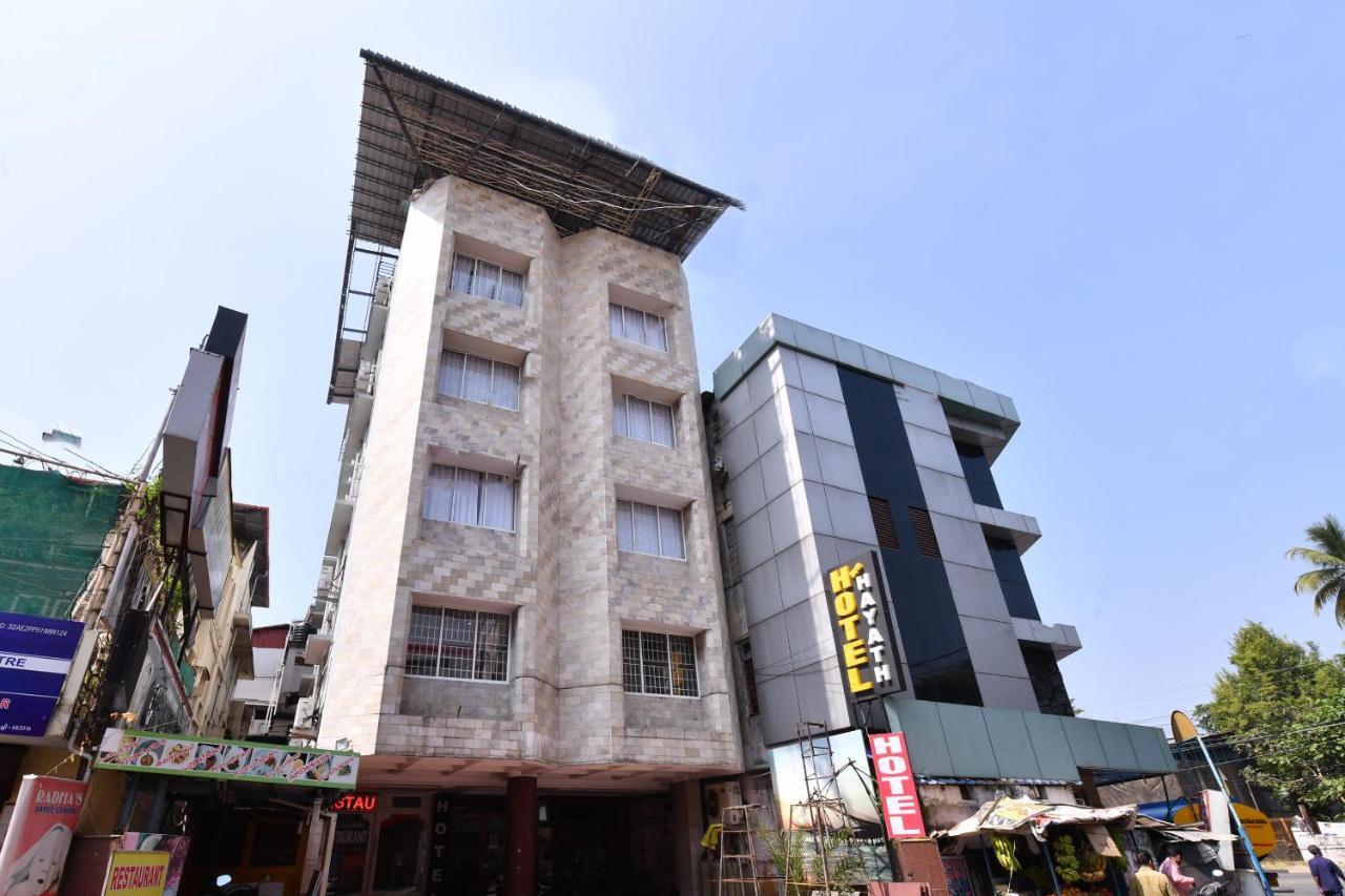 Oyo 11328 Hotel Chandrika Residency Kochi ภายนอก รูปภาพ