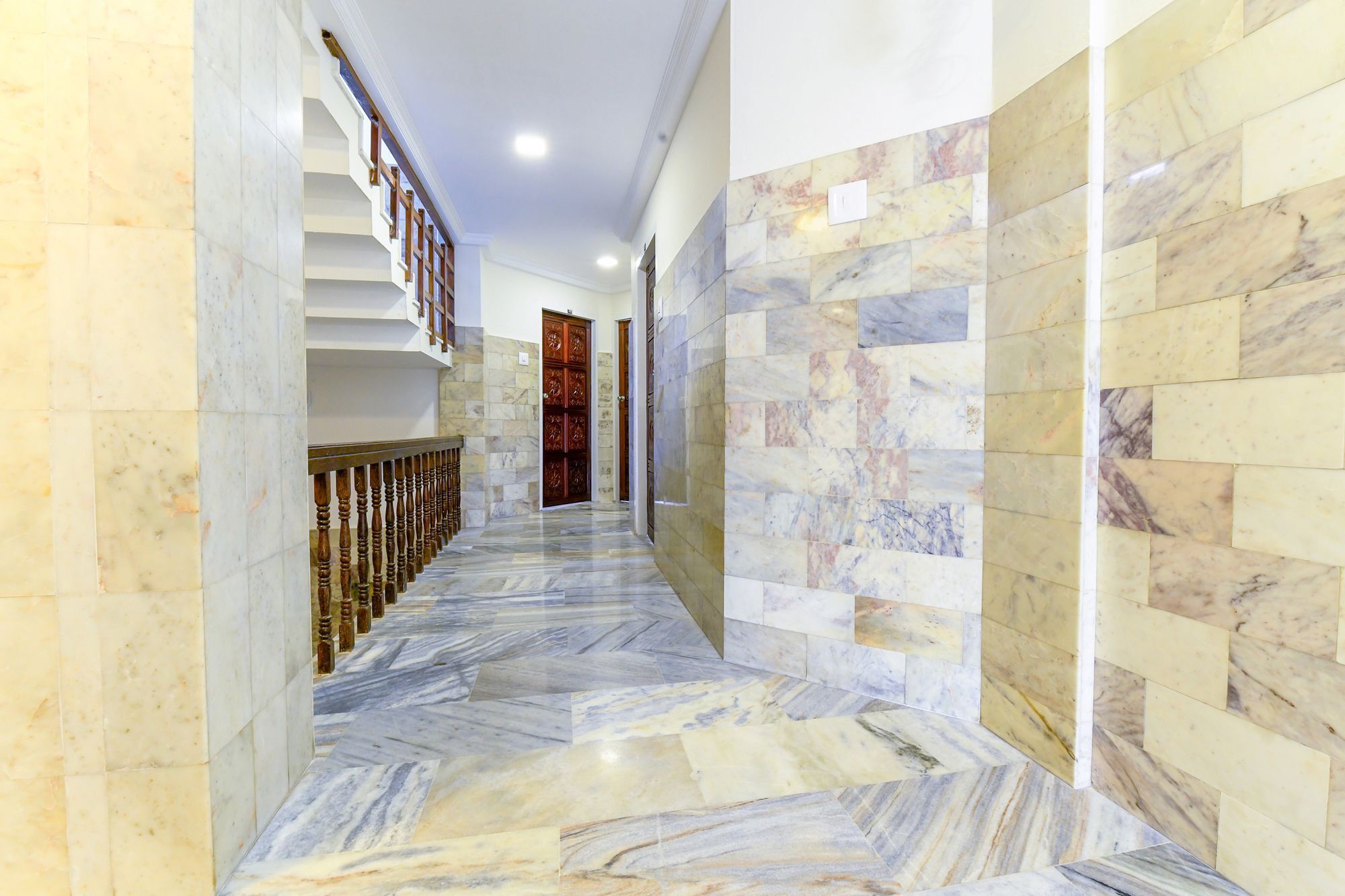 Oyo 11328 Hotel Chandrika Residency Kochi ภายนอก รูปภาพ